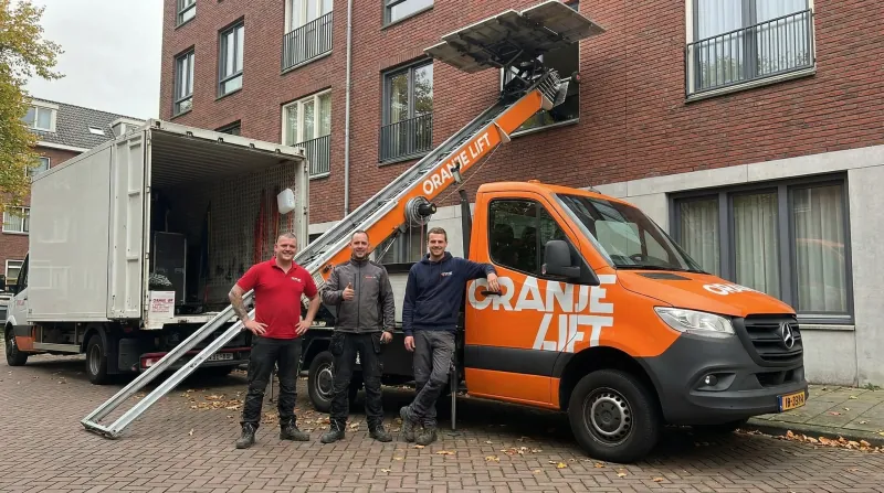 OranjeLift team Amsterdam